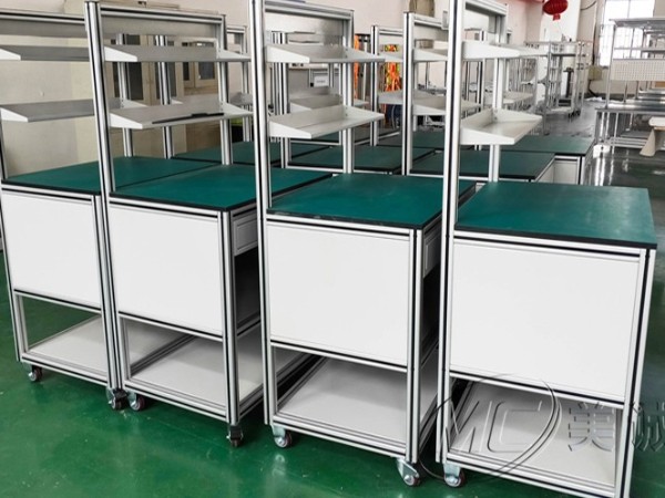 不要小瞧了合肥工業鋁型材廠家，可是有很多的