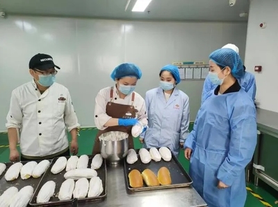 規(guī)范食品生產(chǎn)經(jīng)營(yíng)行為 航天區(qū)域市場(chǎng)監(jiān)管部門開(kāi)展食品生產(chǎn)企業(yè)監(jiān)督檢查